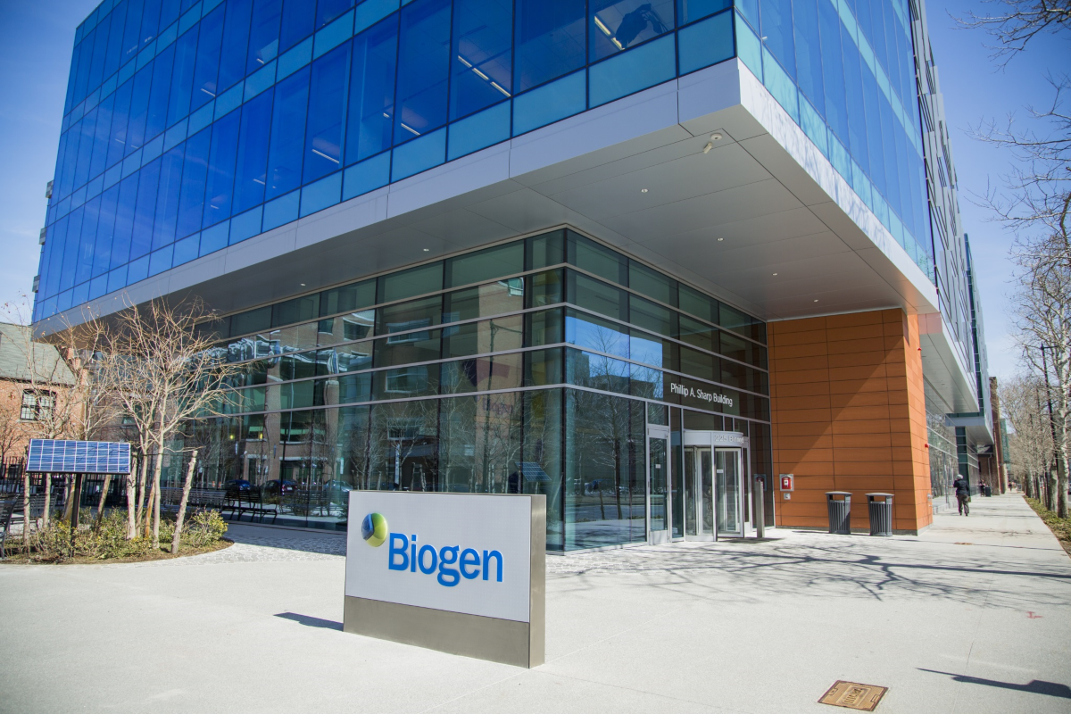 Biogen’s touted Alzheimer’s drug receives thumbs-down from FDA advisory panel