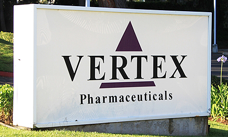 Vertex to submit CF drug combo to FDA this year