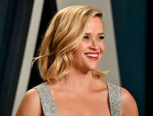 Reese Witherspoon and TikTok’s ‘snowcream’ craze: Is eating snow healthy?